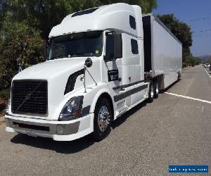 2006 Volvo VNL 780