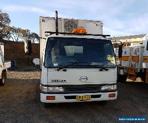 2000 Hino FB4J Pantech // 110,000km