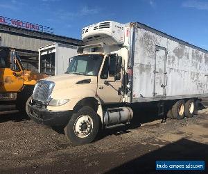 2007 International 4400 WHITE