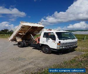 FORD TRADER TIPPER TRUCK WITH CRANE INC RWC, DRIVE CAR LICENCE  NOT ISUZU CANTER