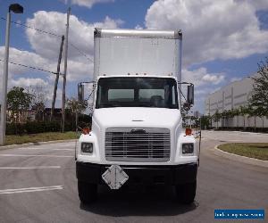 2001 Freightliner FL70 22' Box Truck