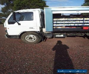 4 ton truck Mazda fitted out for hydraulic hose repairs