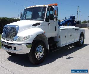 2005 International 4400